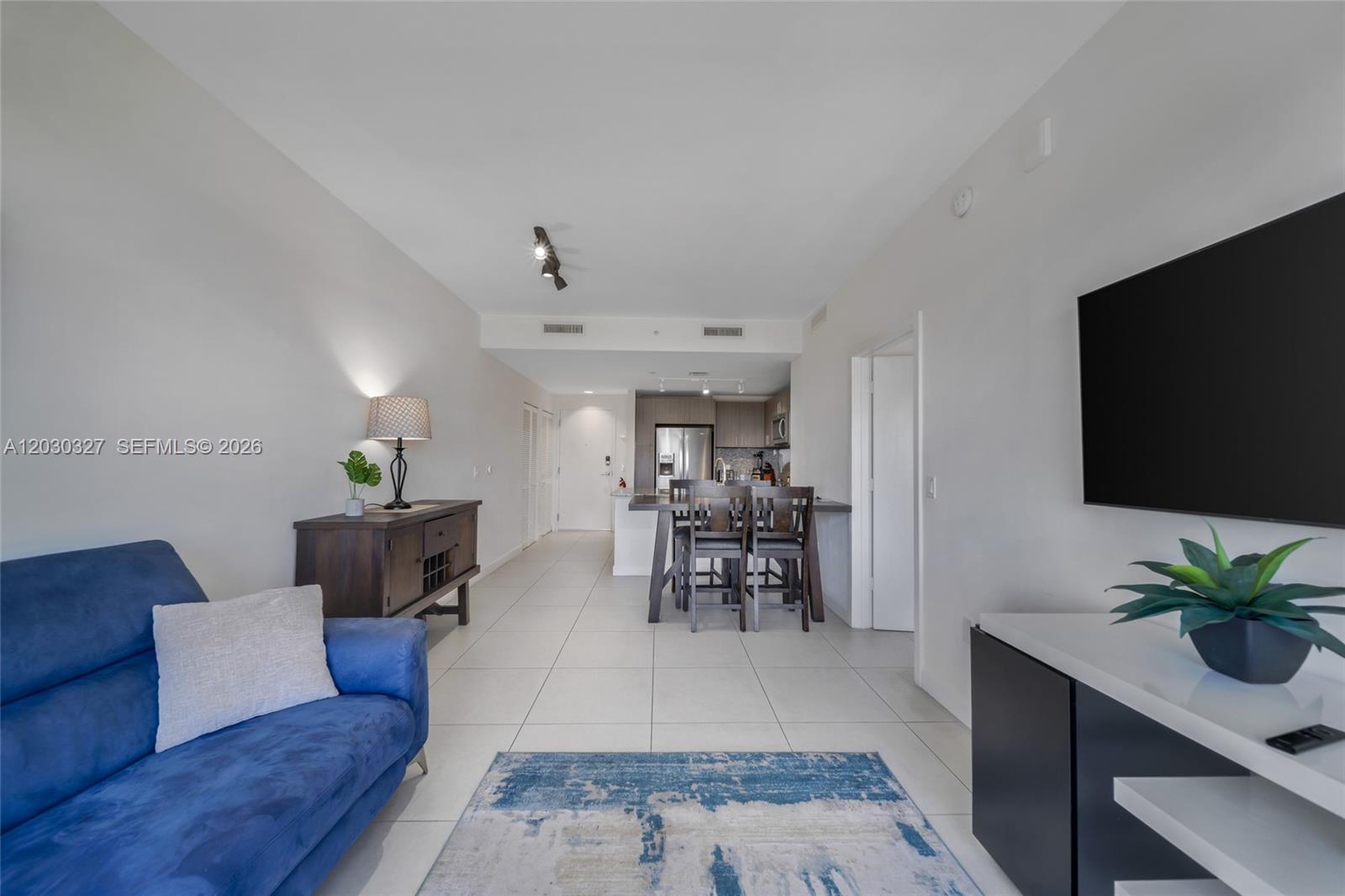 5350 NW 84th Ave #903, Doral FL 33166