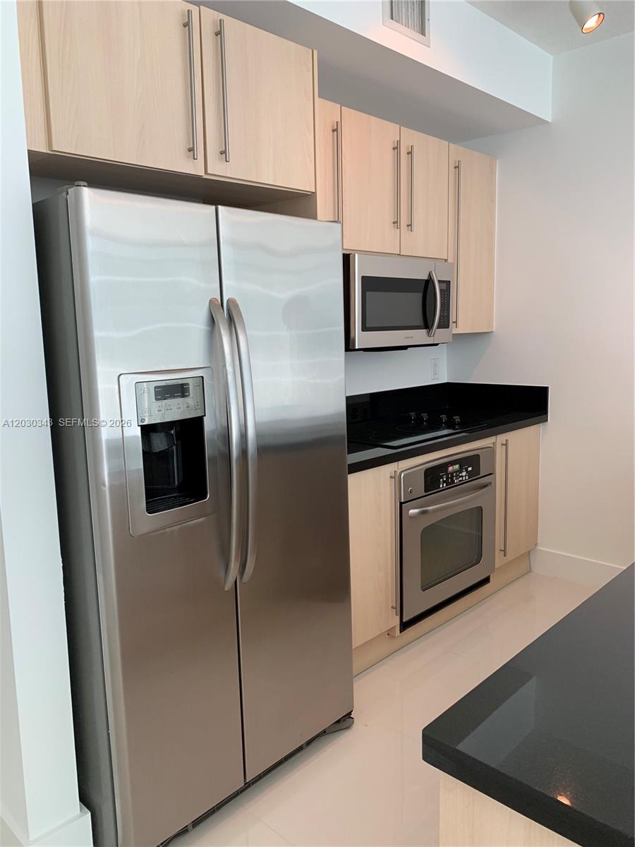 1111 SW 1st Ave #1815-N, Miami FL 33130