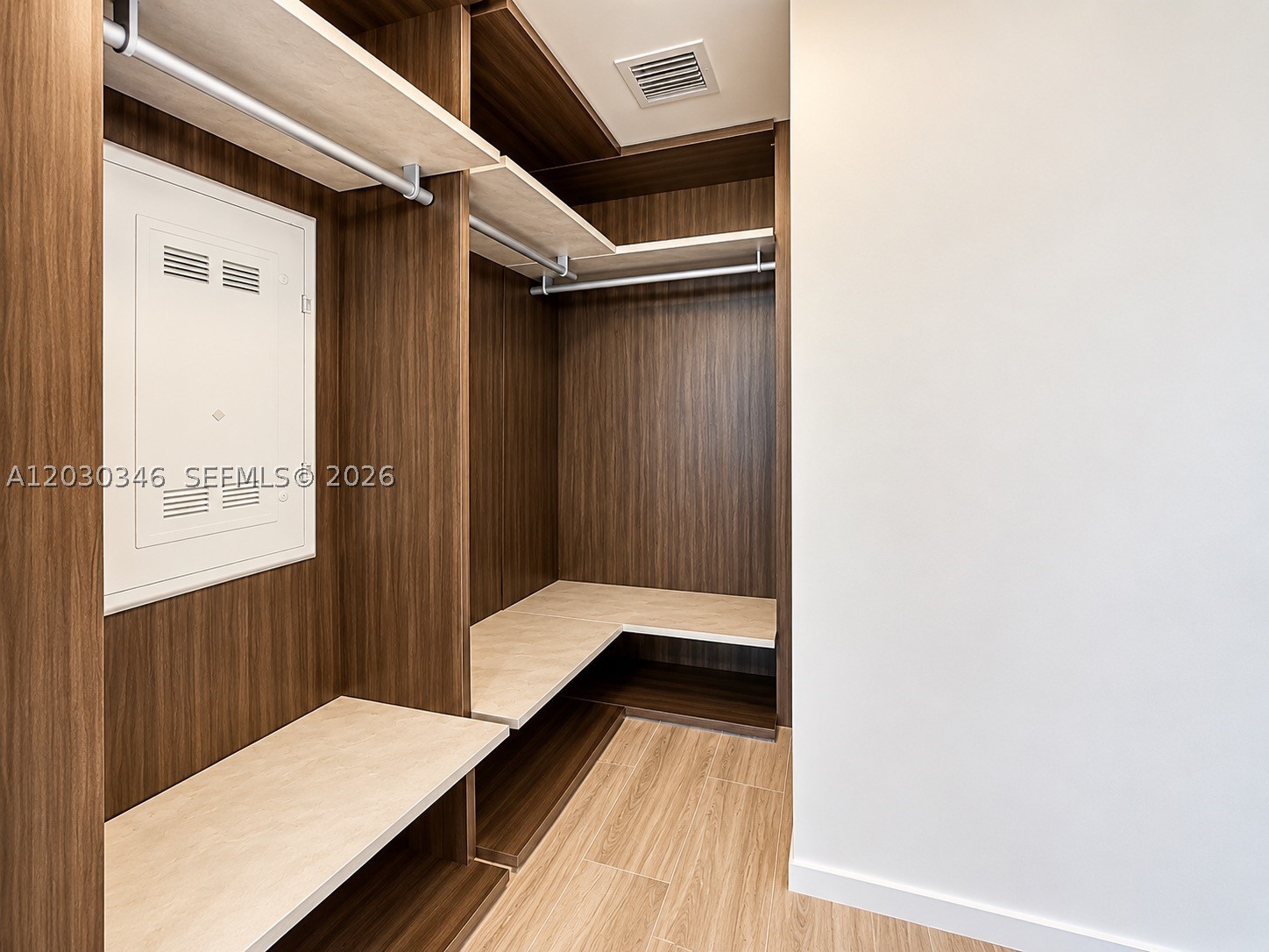 801 S Miami Ave #1502, Miami FL 33130