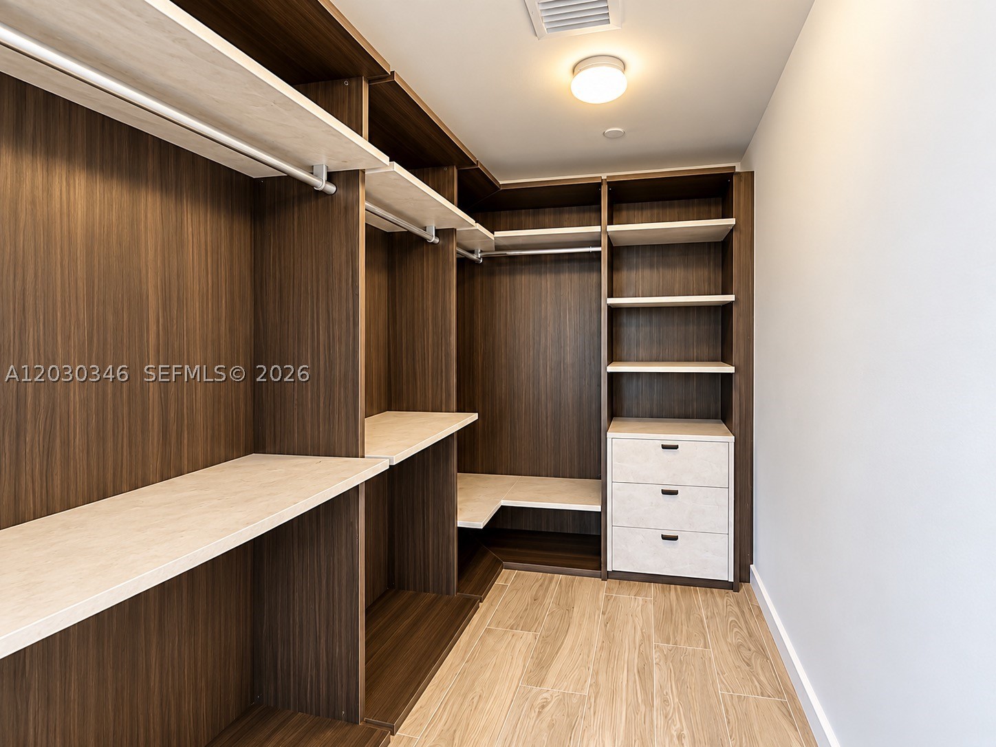 801 S Miami Ave #1502, Miami FL 33130