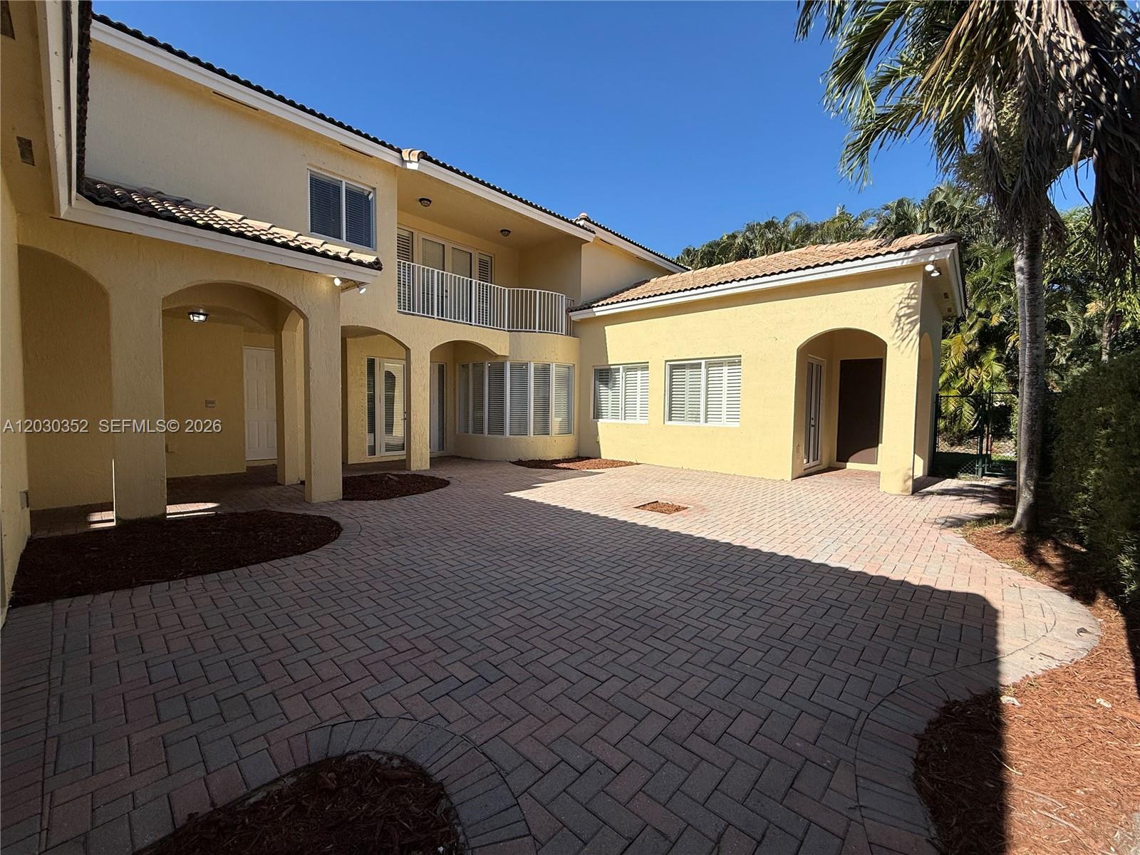 2250 SE 19th Ave, Homestead FL 33035
