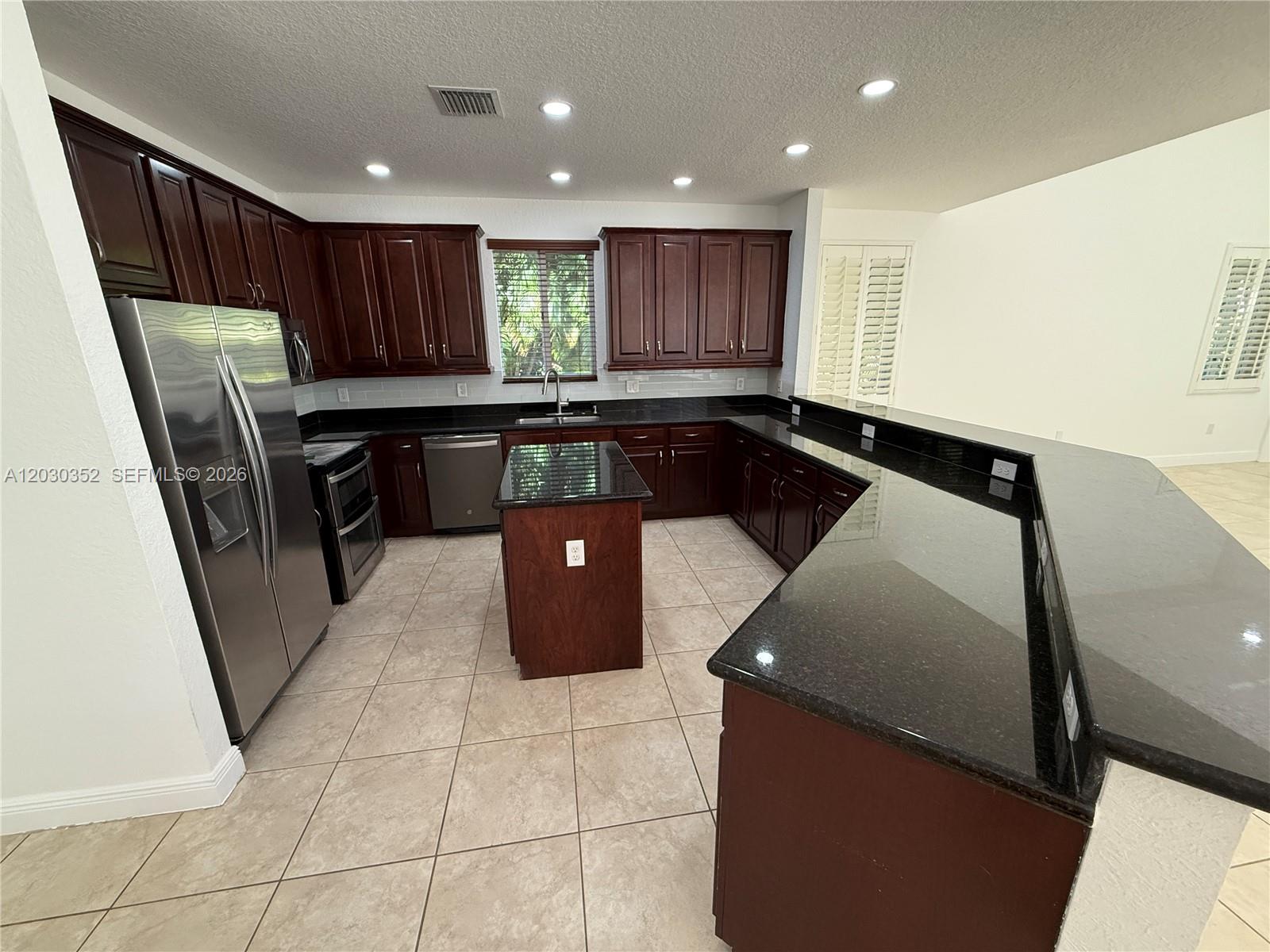 2250 SE 19th Ave, Homestead FL 33035
