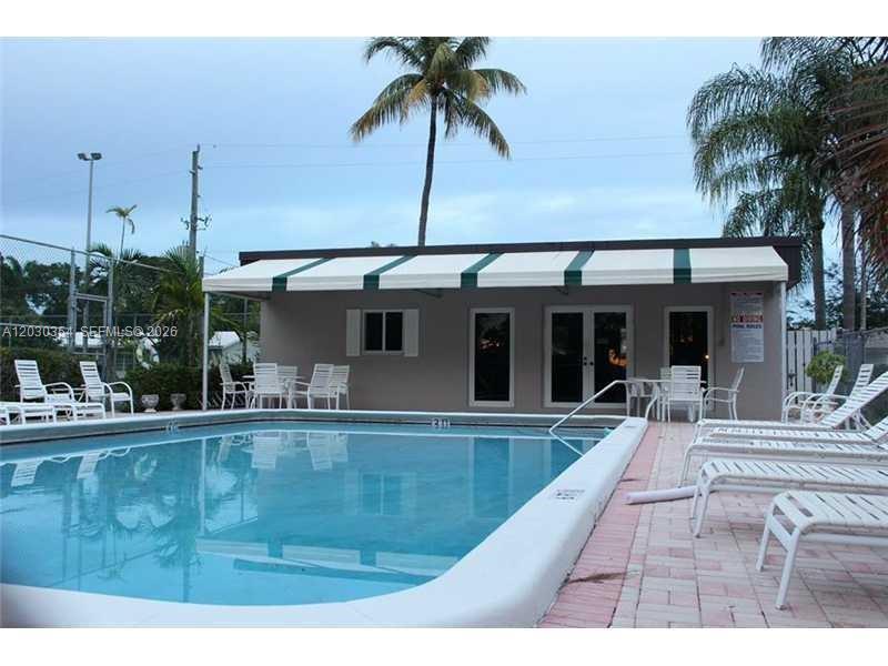 5911 NE 14th Ln #205S, Fort Lauderdale FL 33334