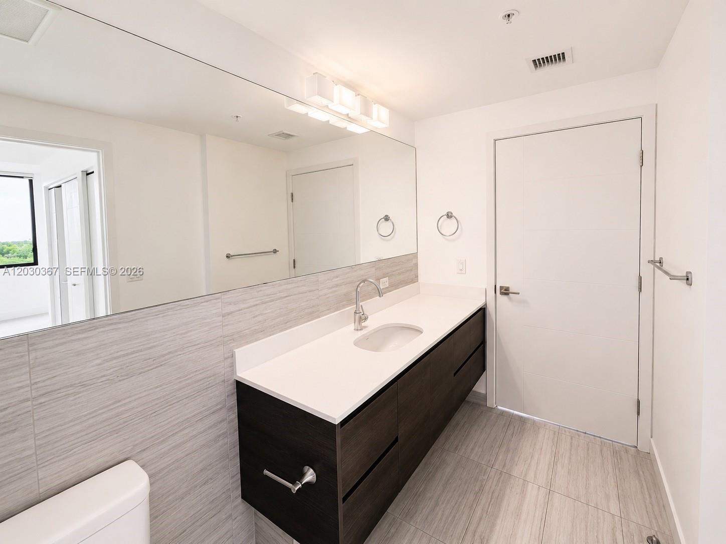 301 Altara Ave #529, Coral Gables FL 33146