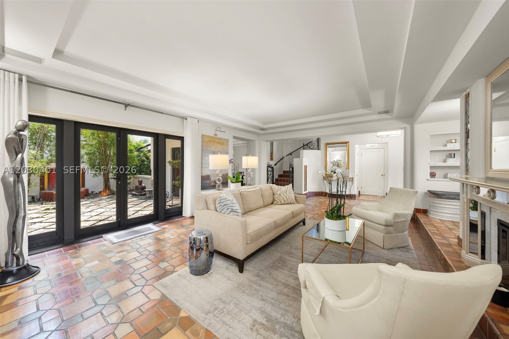5860 Pine Tree Dr, Miami Beach FL 33140