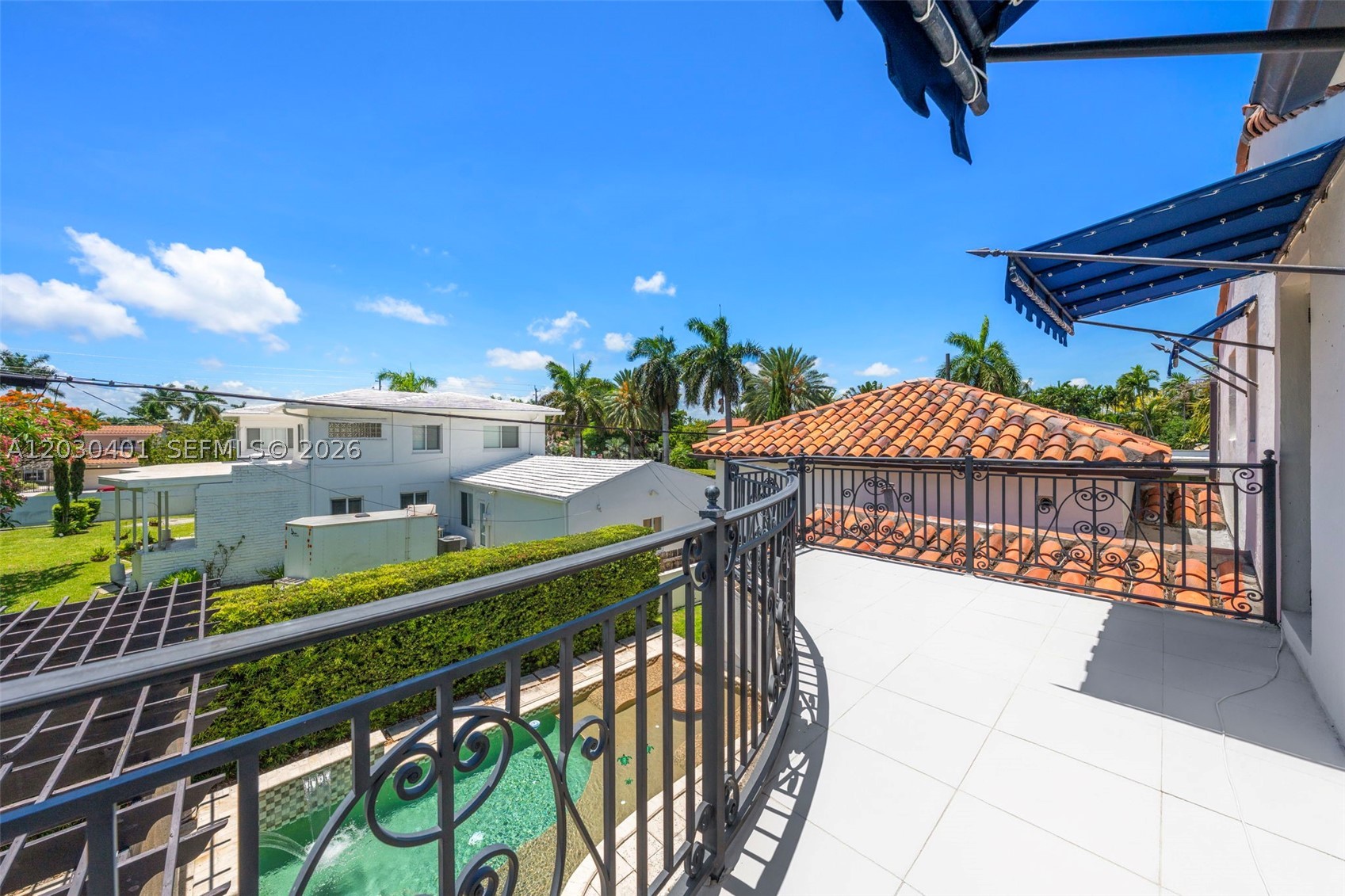 5860 Pine Tree Dr, Miami Beach FL 33140