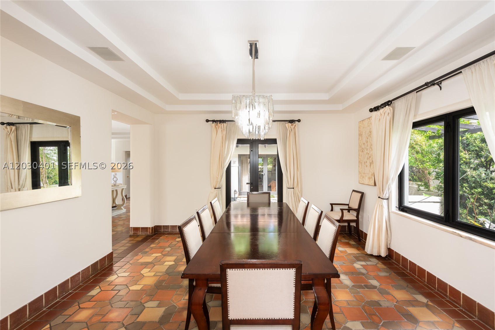 5860 Pine Tree Dr, Miami Beach FL 33140