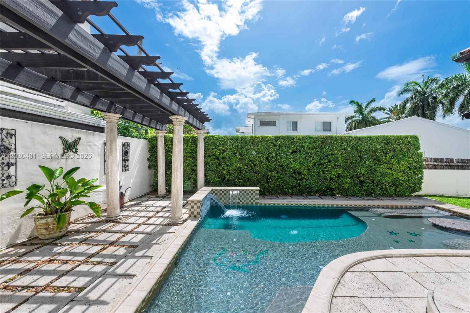 5860 Pine Tree, Miami Beach FL 33140