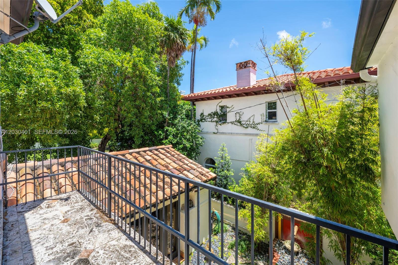 5860 Pine Tree, Miami Beach FL 33140