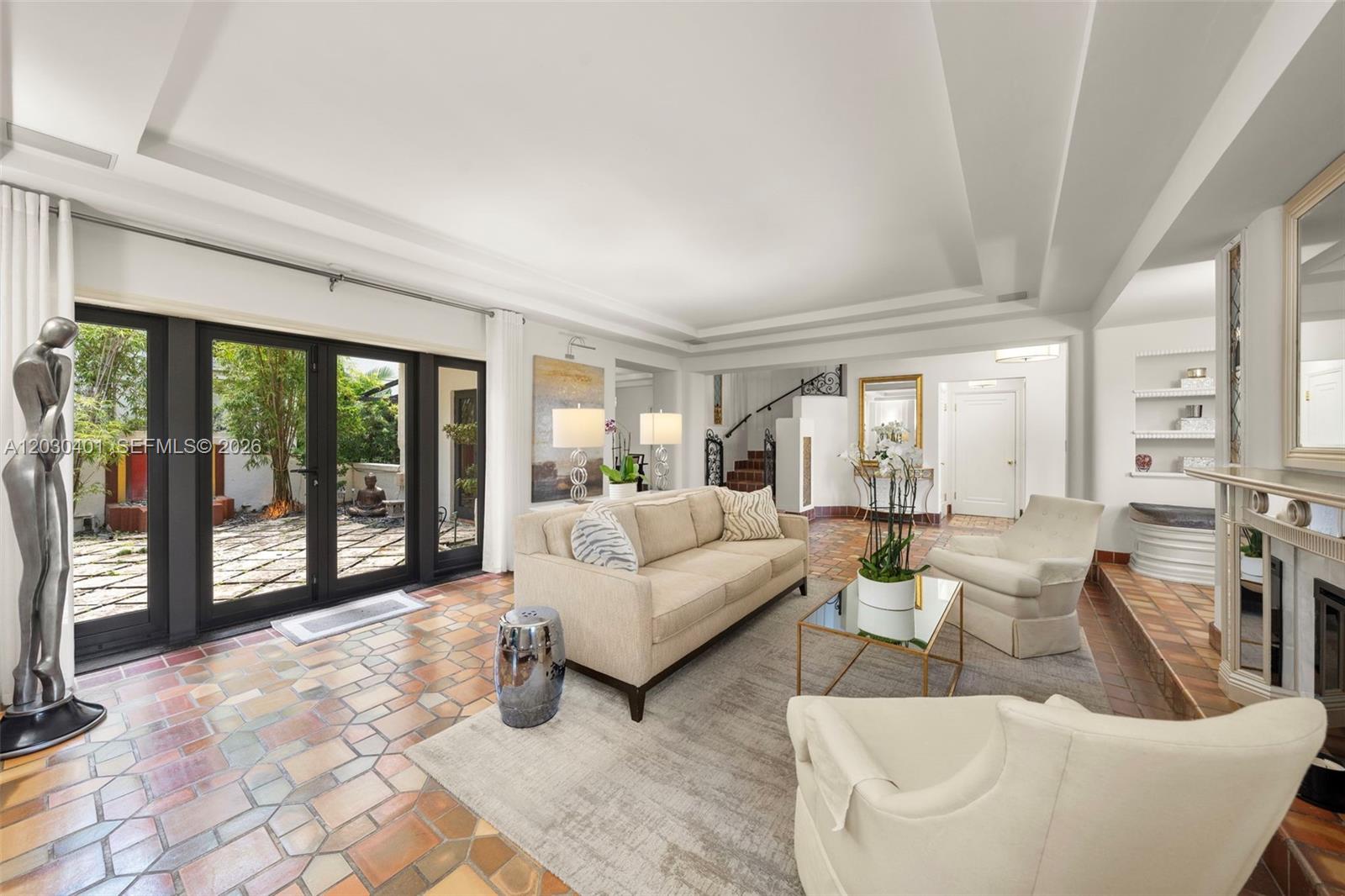 5860 Pine Tree, Miami Beach FL 33140