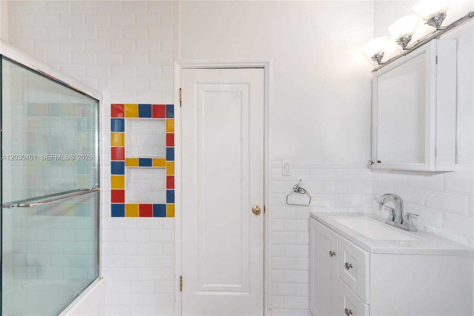 5860 Pine Tree, Miami Beach FL 33140