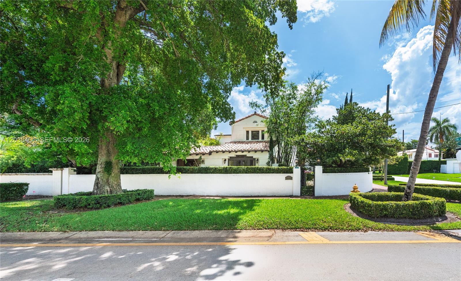 5860 Pine Tree, Miami Beach FL 33140