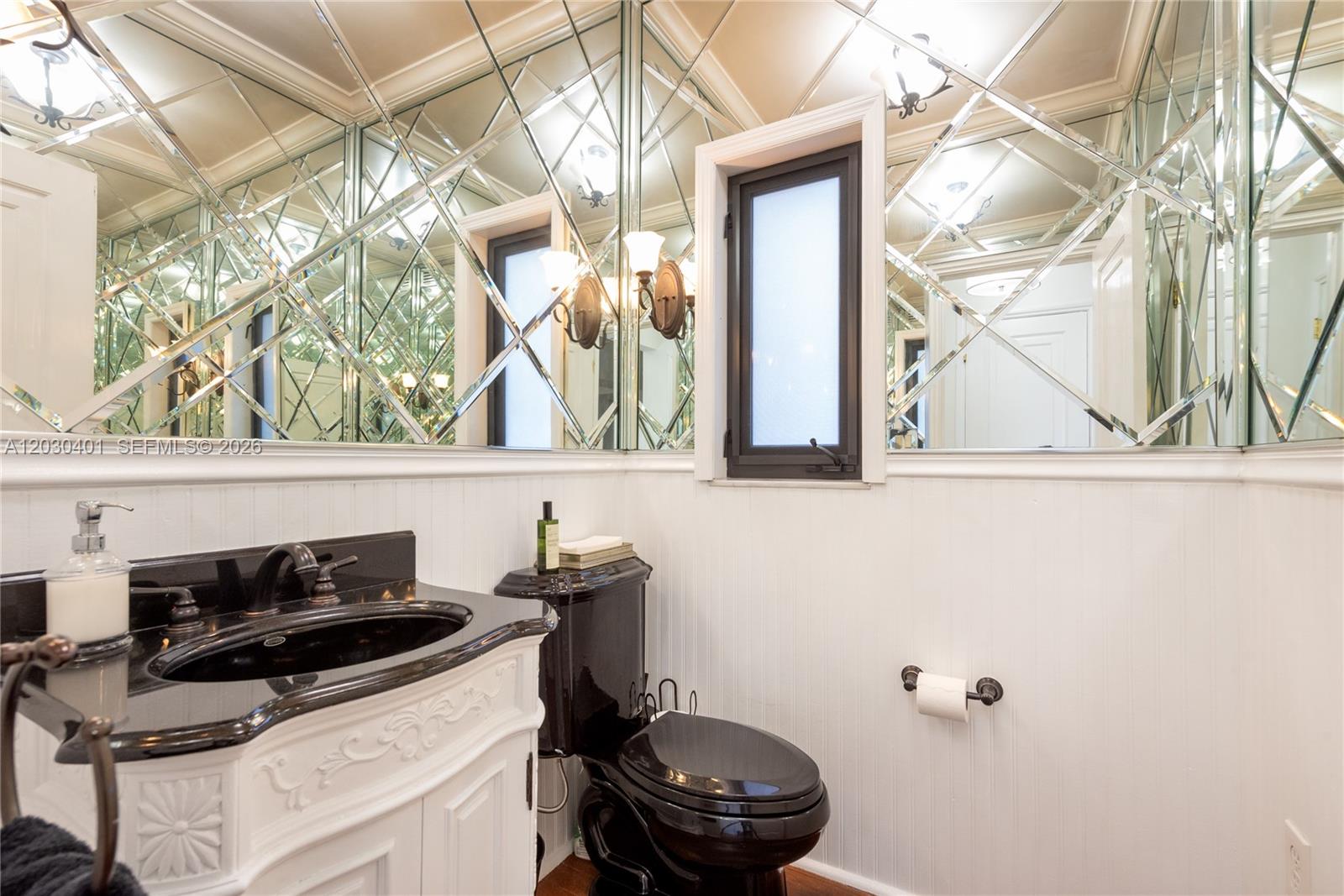 5860 Pine Tree, Miami Beach FL 33140