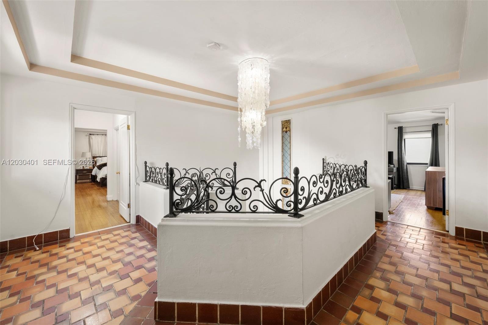 5860 Pine Tree, Miami Beach FL 33140