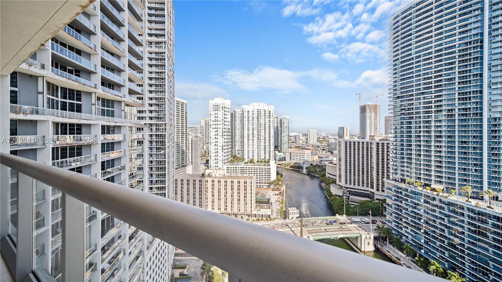 465 Brickell Ave #2704, Miami FL 33131