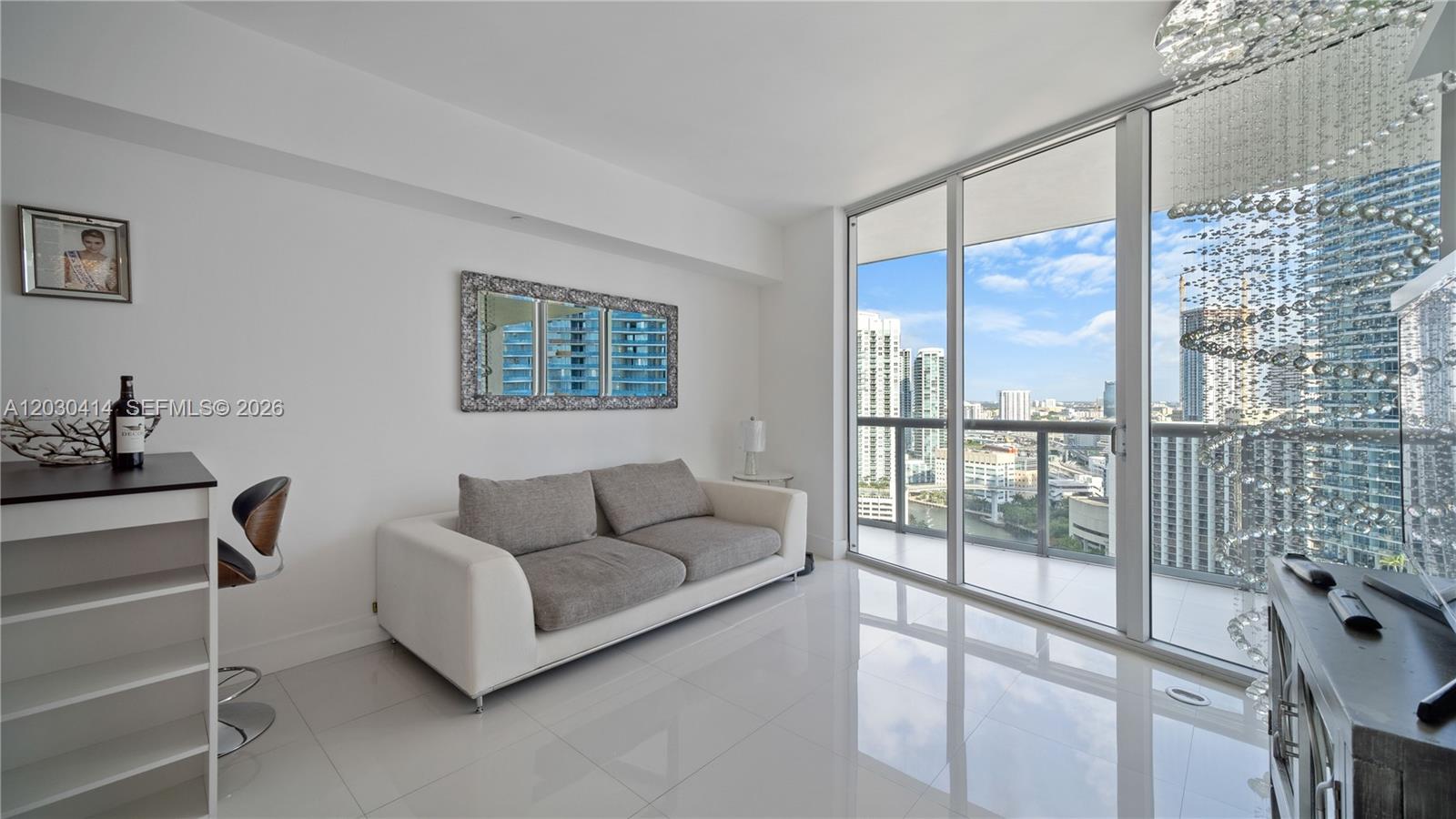 465 Brickell Ave #2704, Miami FL 33131