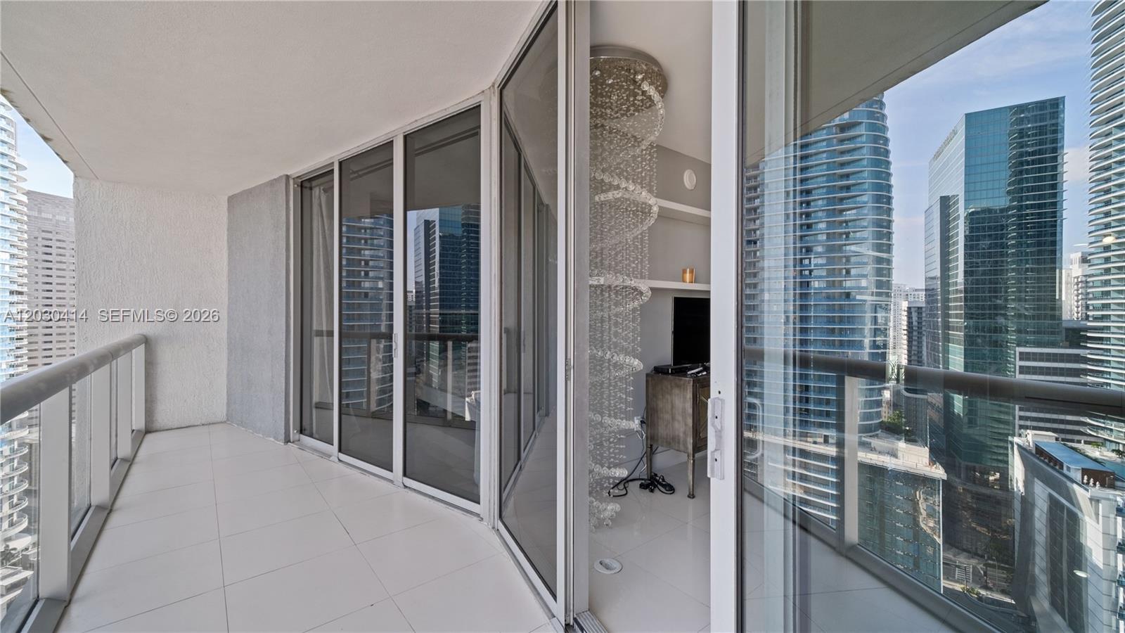 465 Brickell Ave #2704, Miami FL 33131