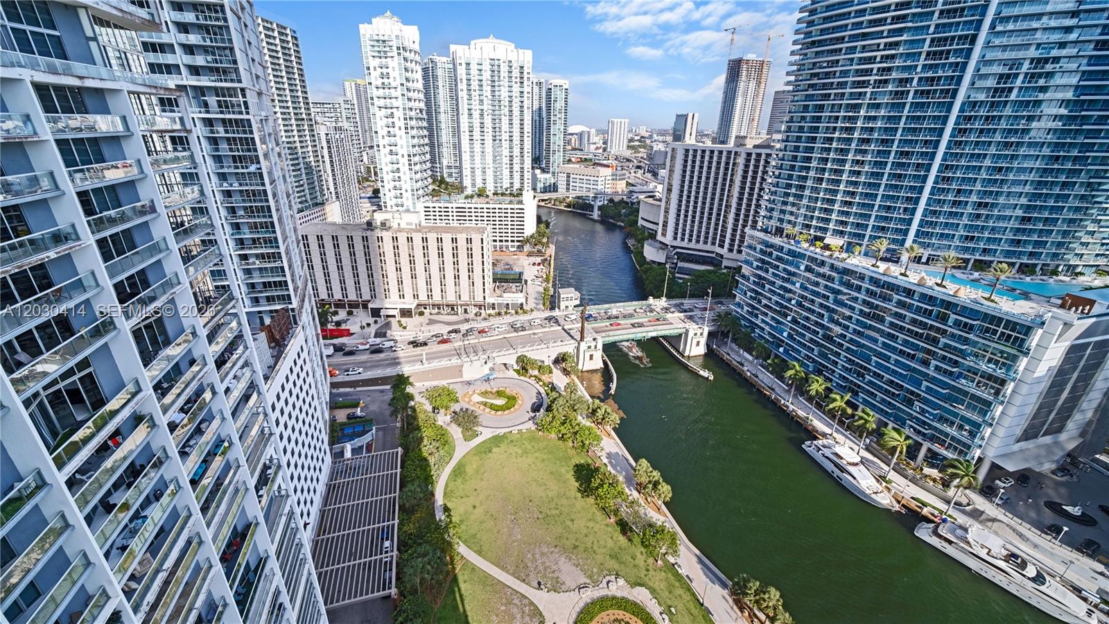 465 Brickell Ave #2704, Miami FL 33131