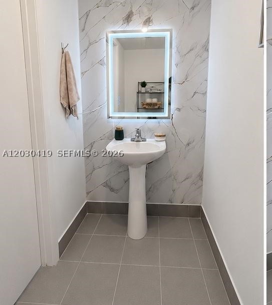 92 SW 3rd St #1508, Miami FL 33130