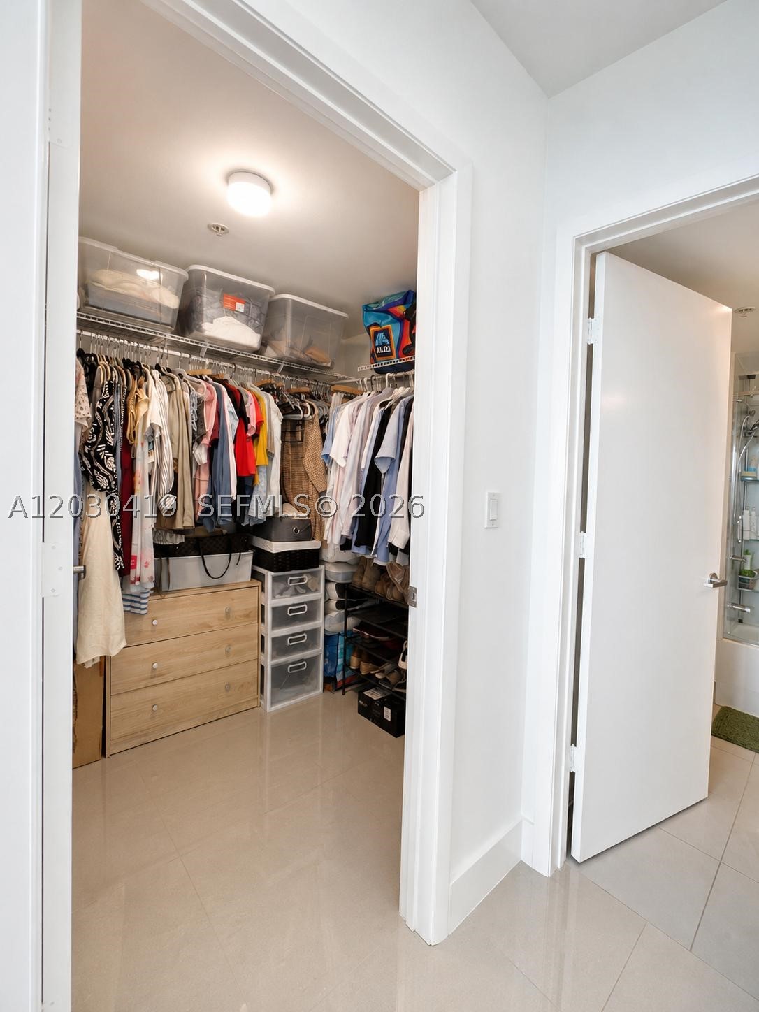 92 SW 3rd St #1508, Miami FL 33130