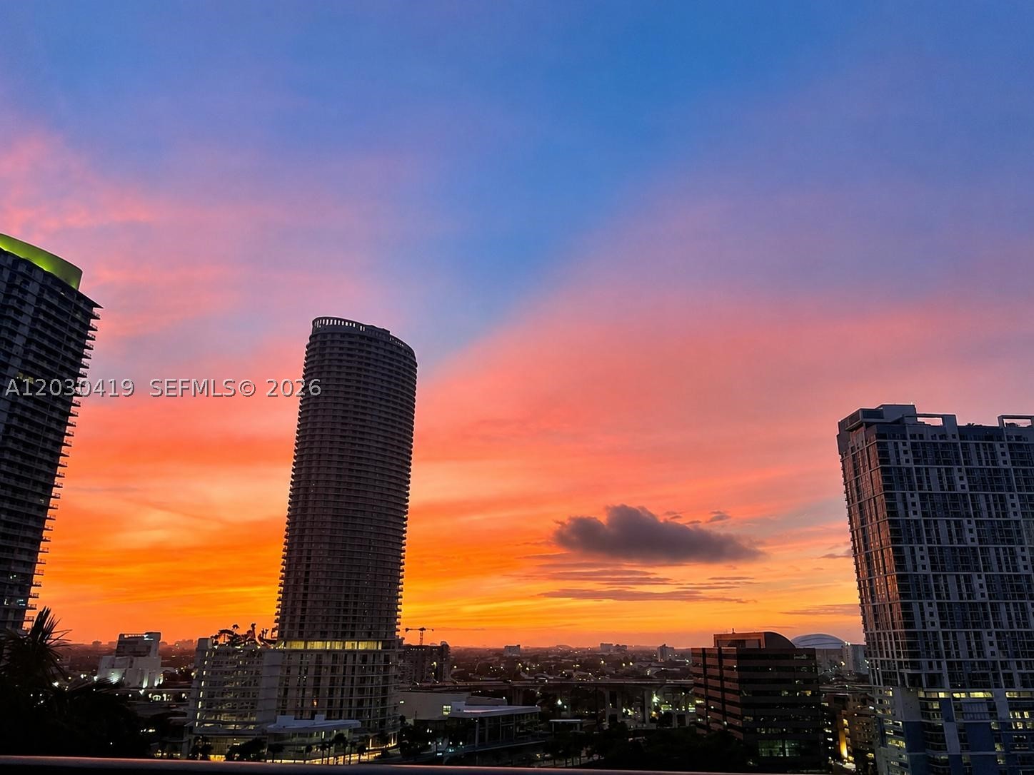 92 SW 3rd St #1508, Miami FL 33130