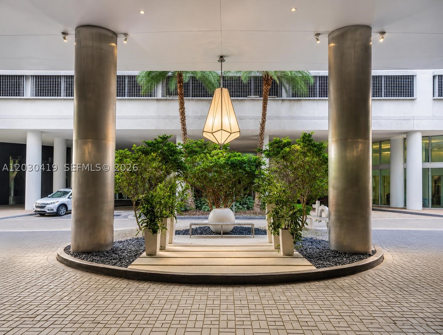 92 SW 3rd St #1508, Miami FL 33130