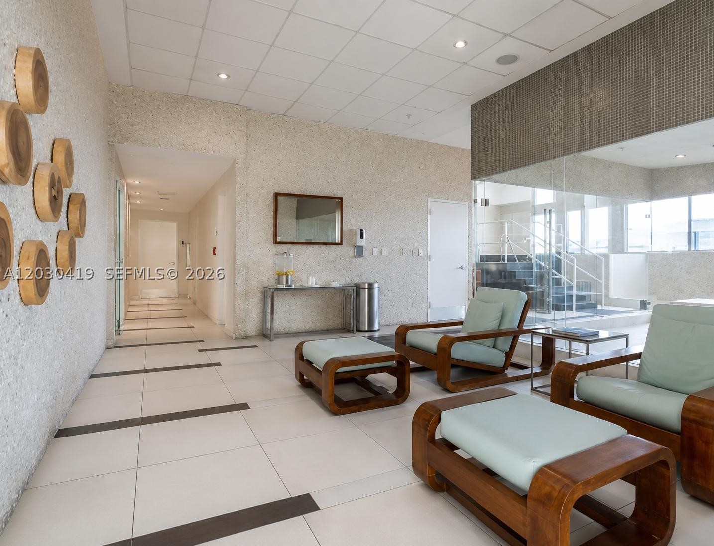 92 SW 3rd St #1508, Miami FL 33130