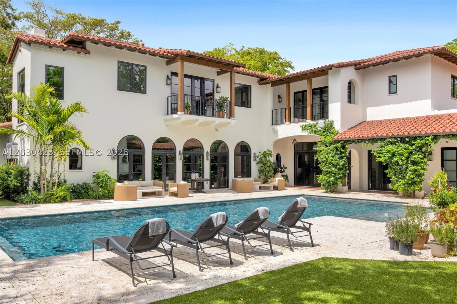 545 San Antonio Ave, Coral Gables FL 33146