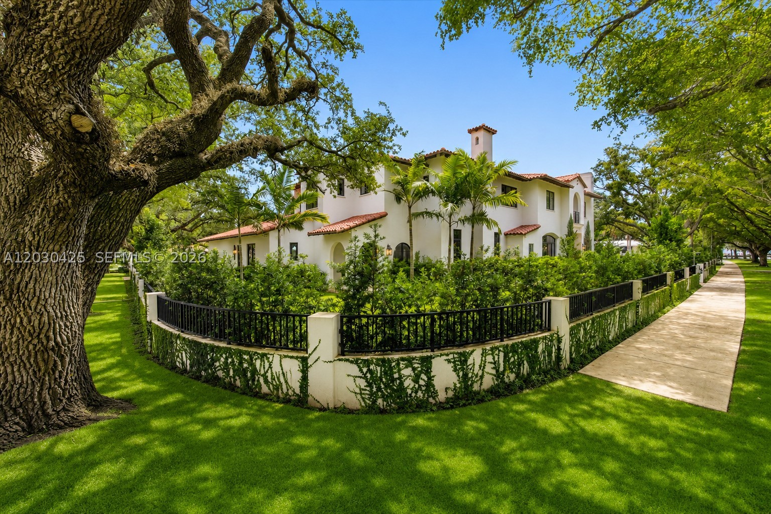 545 San Antonio Ave, Coral Gables FL 33146