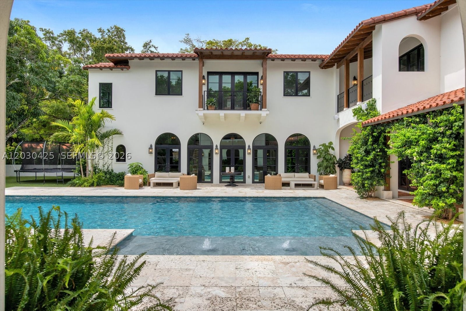 545 San Antonio Ave, Coral Gables FL 33146