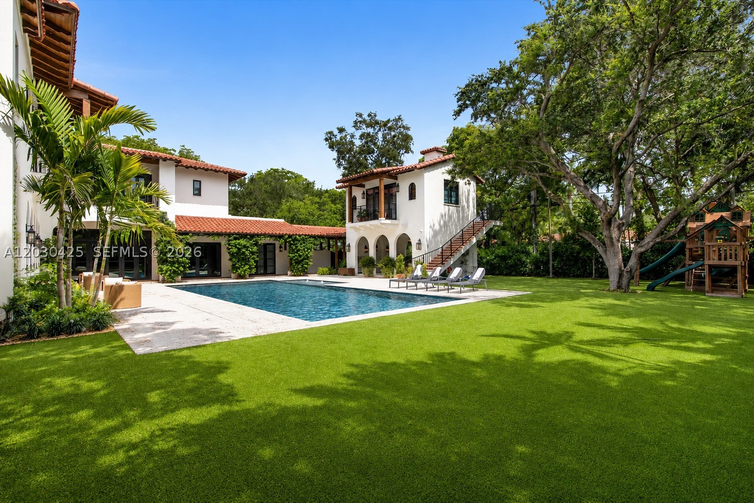 545 San Antonio Ave, Coral Gables FL 33146