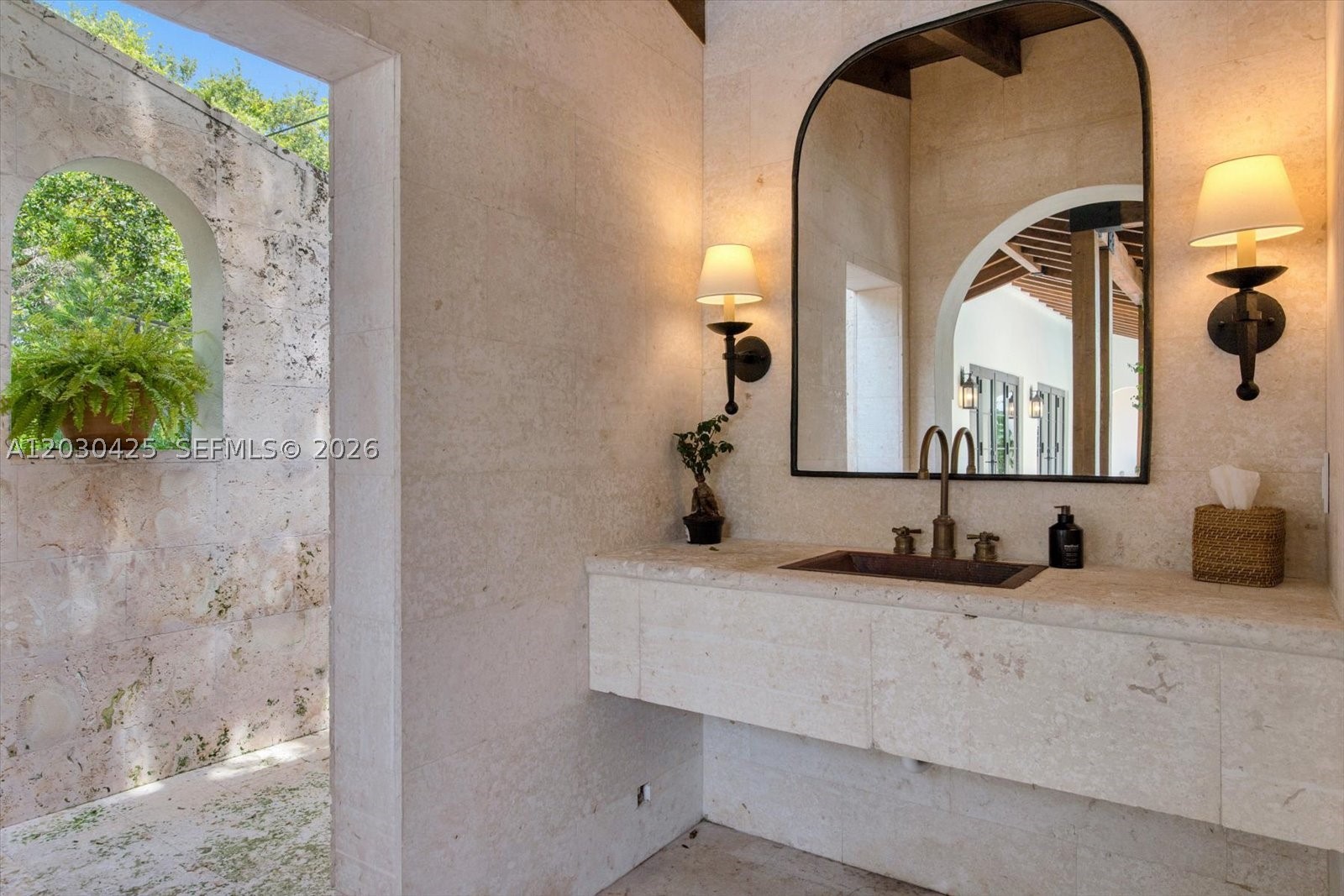 545 San Antonio Ave, Coral Gables FL 33146