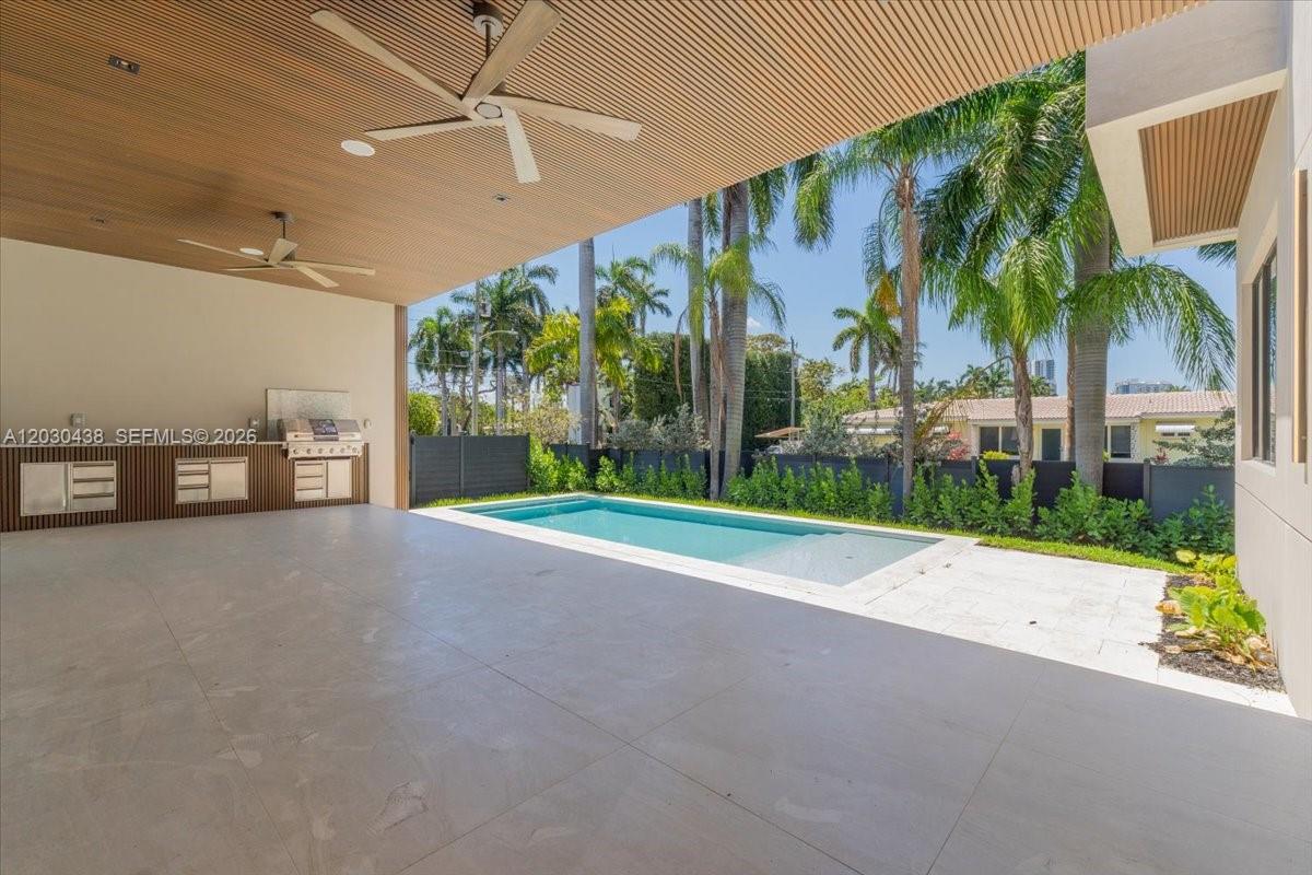 1380 Hollywood Blvd, Hollywood FL 33019