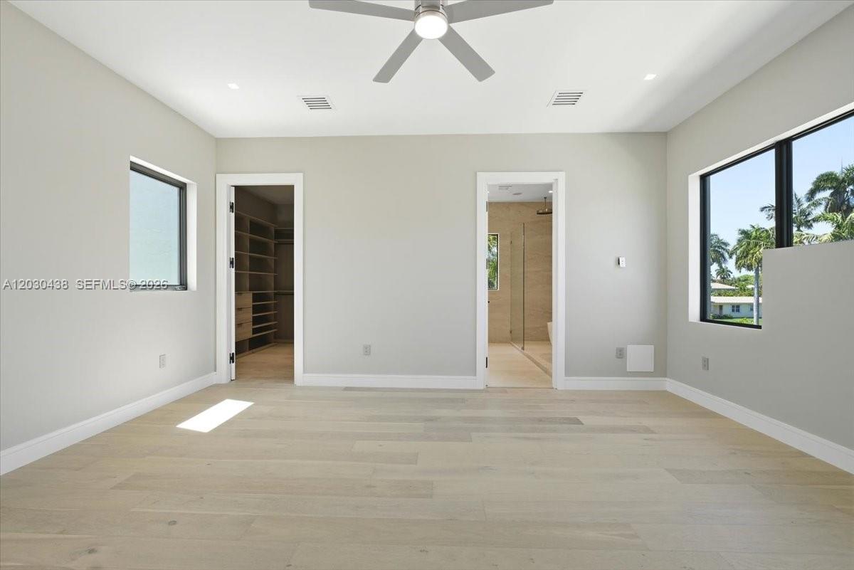 1380 Hollywood Blvd, Hollywood FL 33019