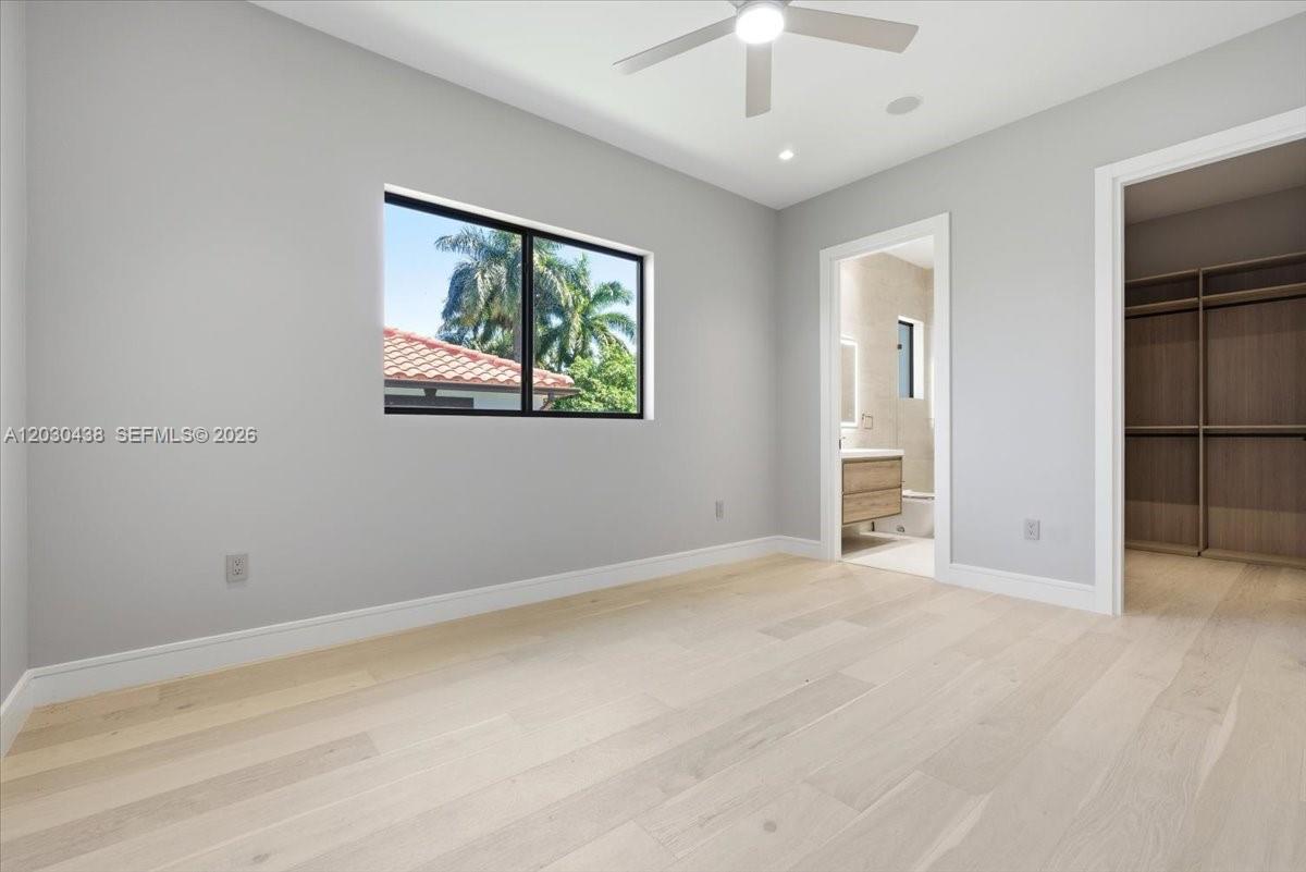 1380 Hollywood Blvd, Hollywood FL 33019