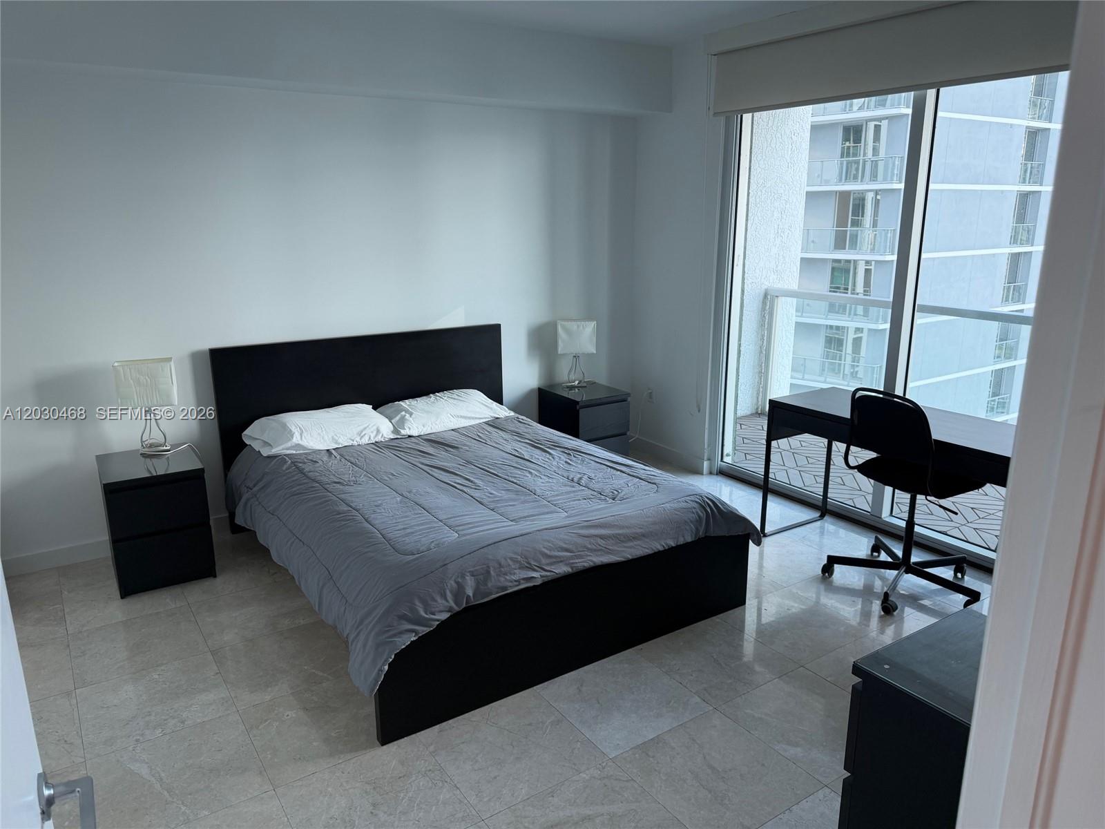 500 Brickell Ave #3105, Miami FL 33131
