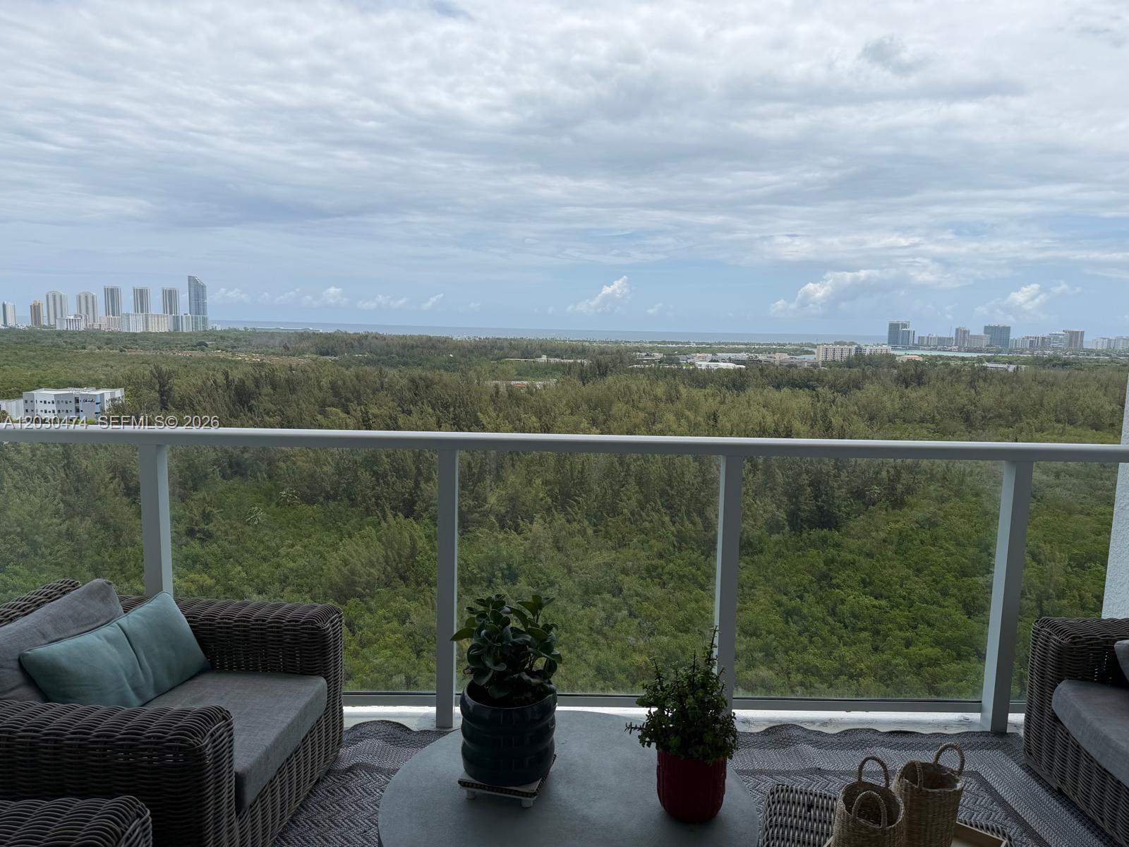 14951 Royal Oaks Ln #2001, Miami FL 33181