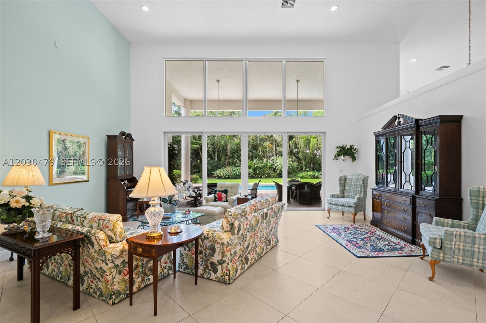 6020 W Suburban Dr, Pinecrest FL 33156