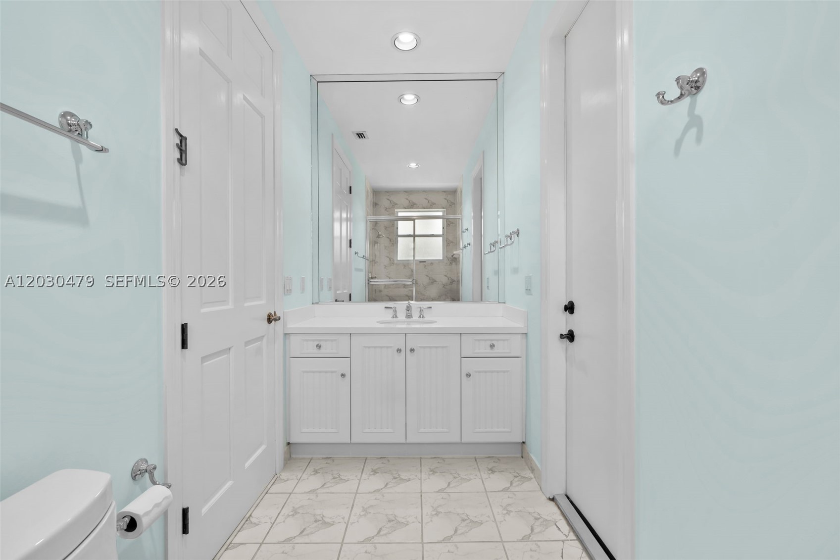 6020 W Suburban Dr, Pinecrest FL 33156