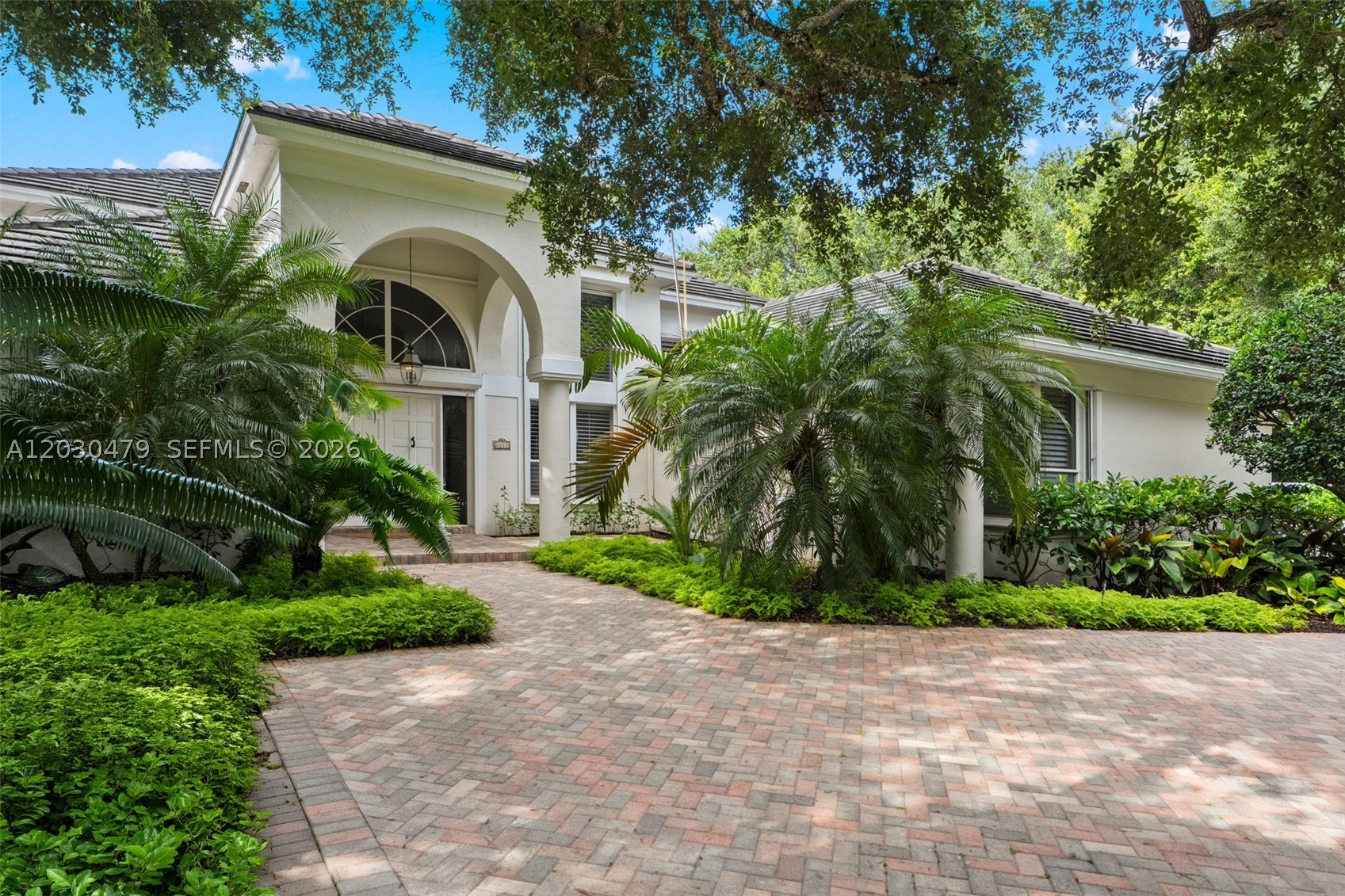 6020 W Suburban Dr, Pinecrest FL 33156