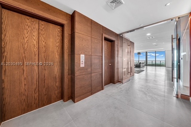 900 Biscayne Blvd #PH6205, Miami FL 33132