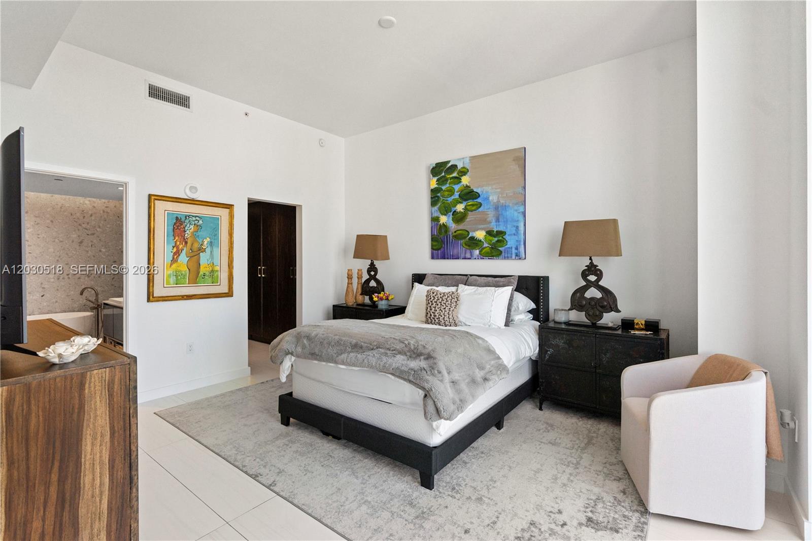 2678 Tigertail Ave #PH4, Miami FL 33133