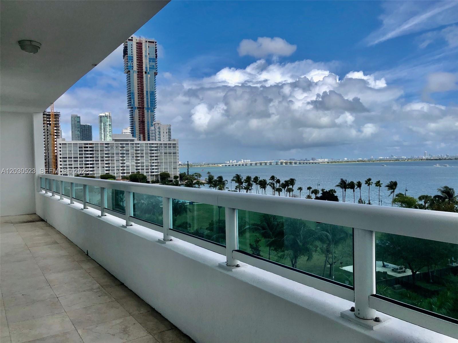 1800 N Bayshore Dr #605, Miami FL 33132