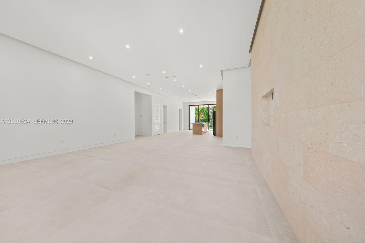 1910 SW 33rd Ave, Miami FL 33145