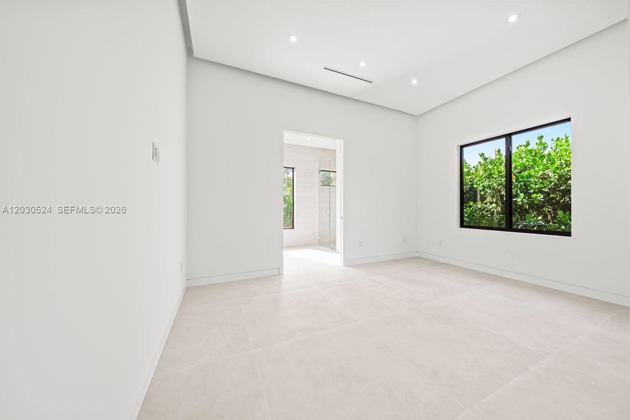 1910 SW 33rd Ave, Miami FL 33145