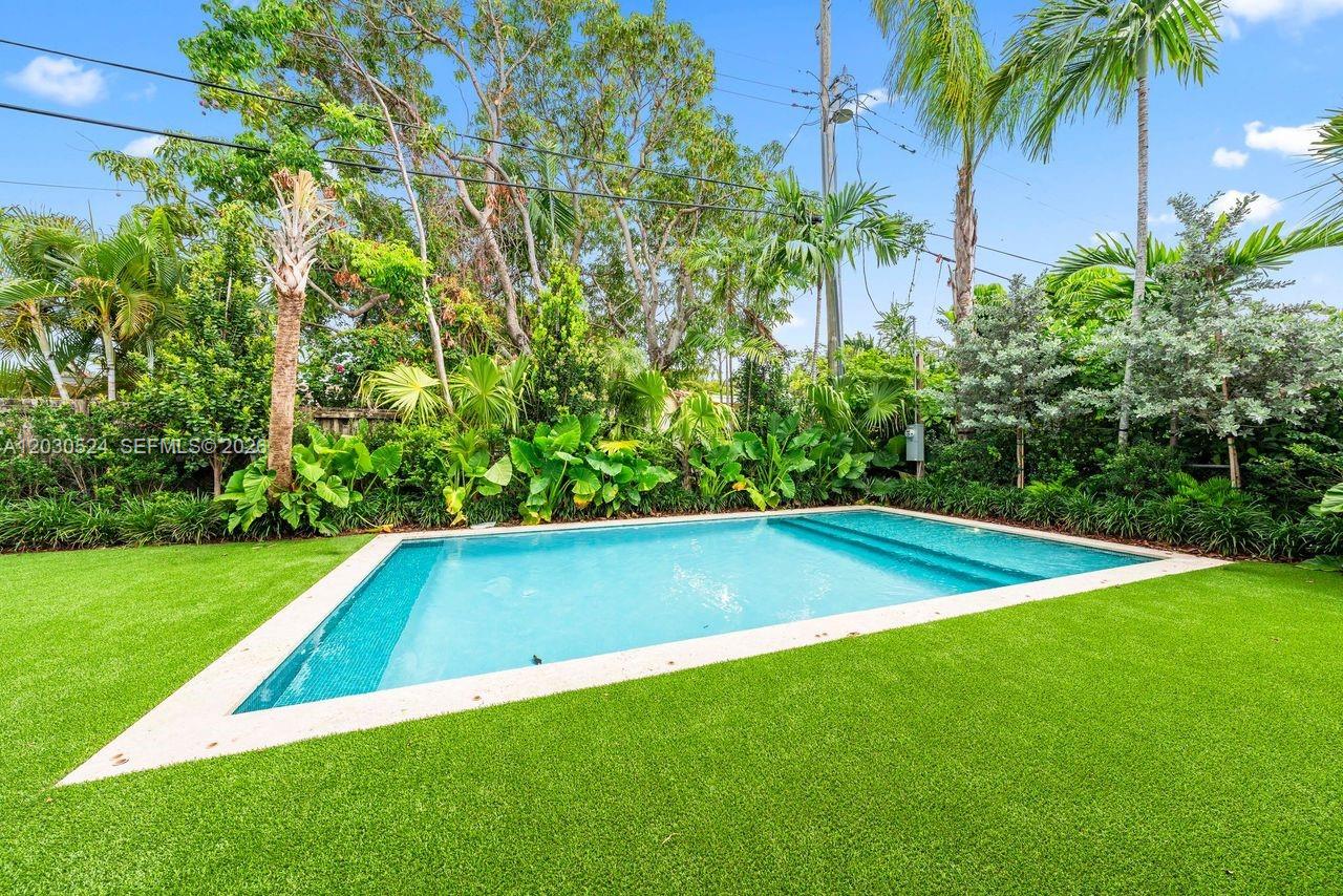 1910 SW 33rd Ave, Miami FL 33145