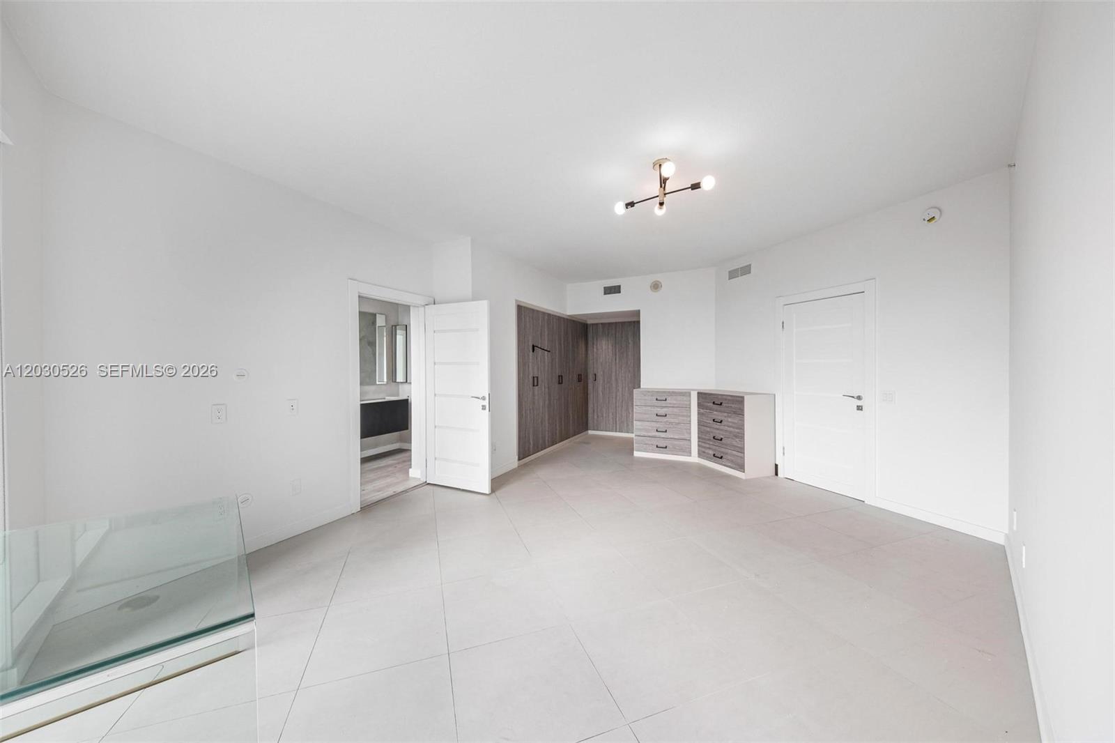 60 SW 13th St #2600, Miami FL 33130