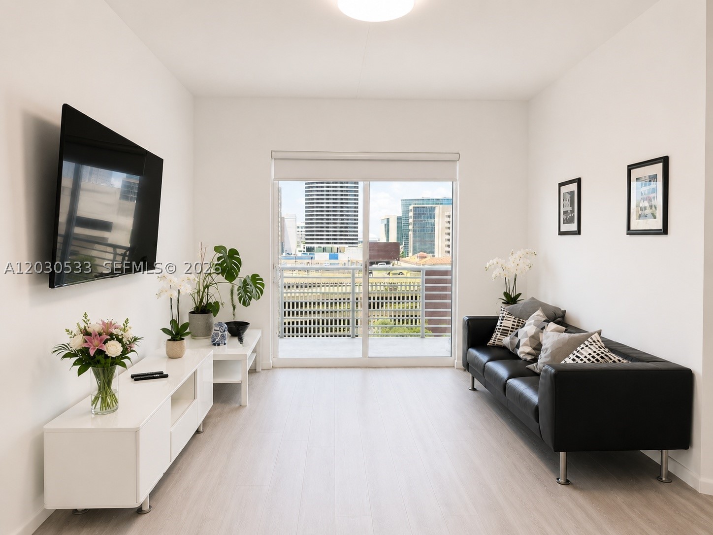 234 NE 3rd St #905, Miami FL 33132