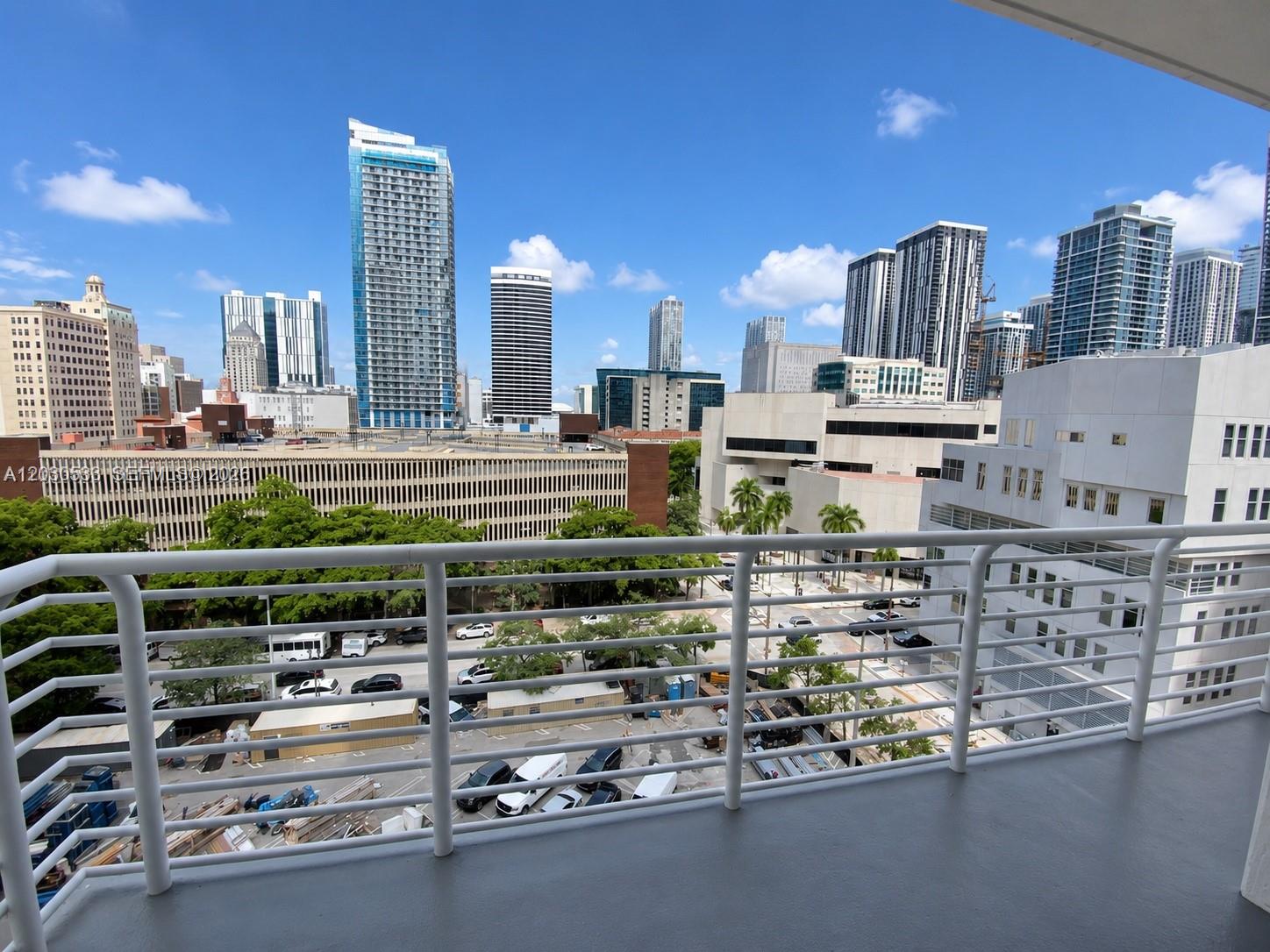 234 NE 3rd St #905, Miami FL 33132