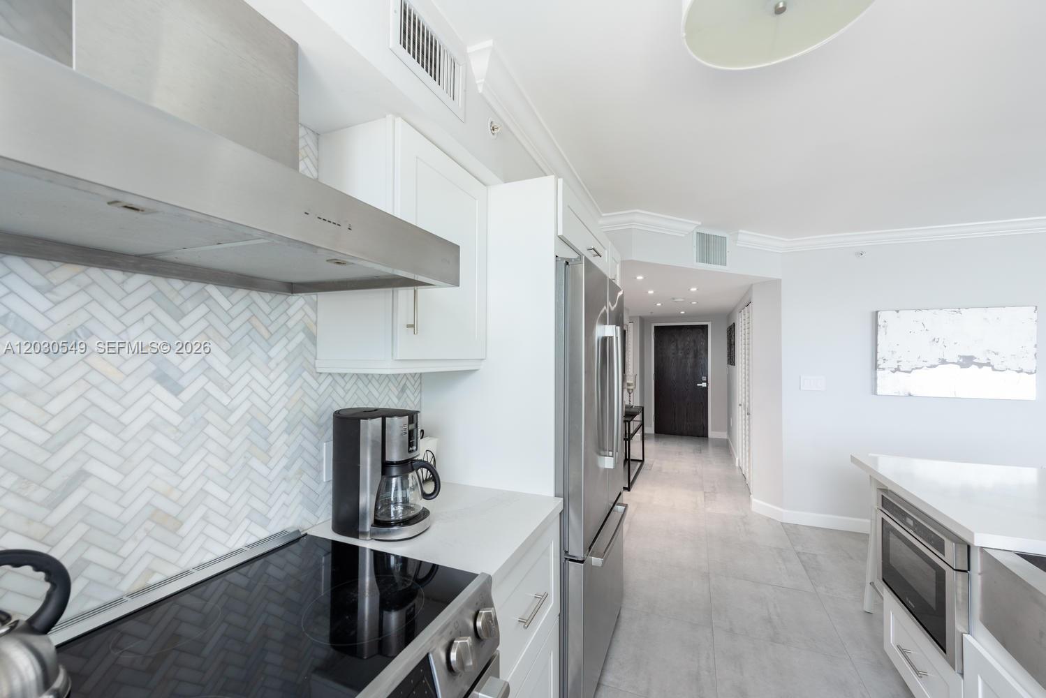 90 Alton Rd #1102, Miami Beach FL 33139